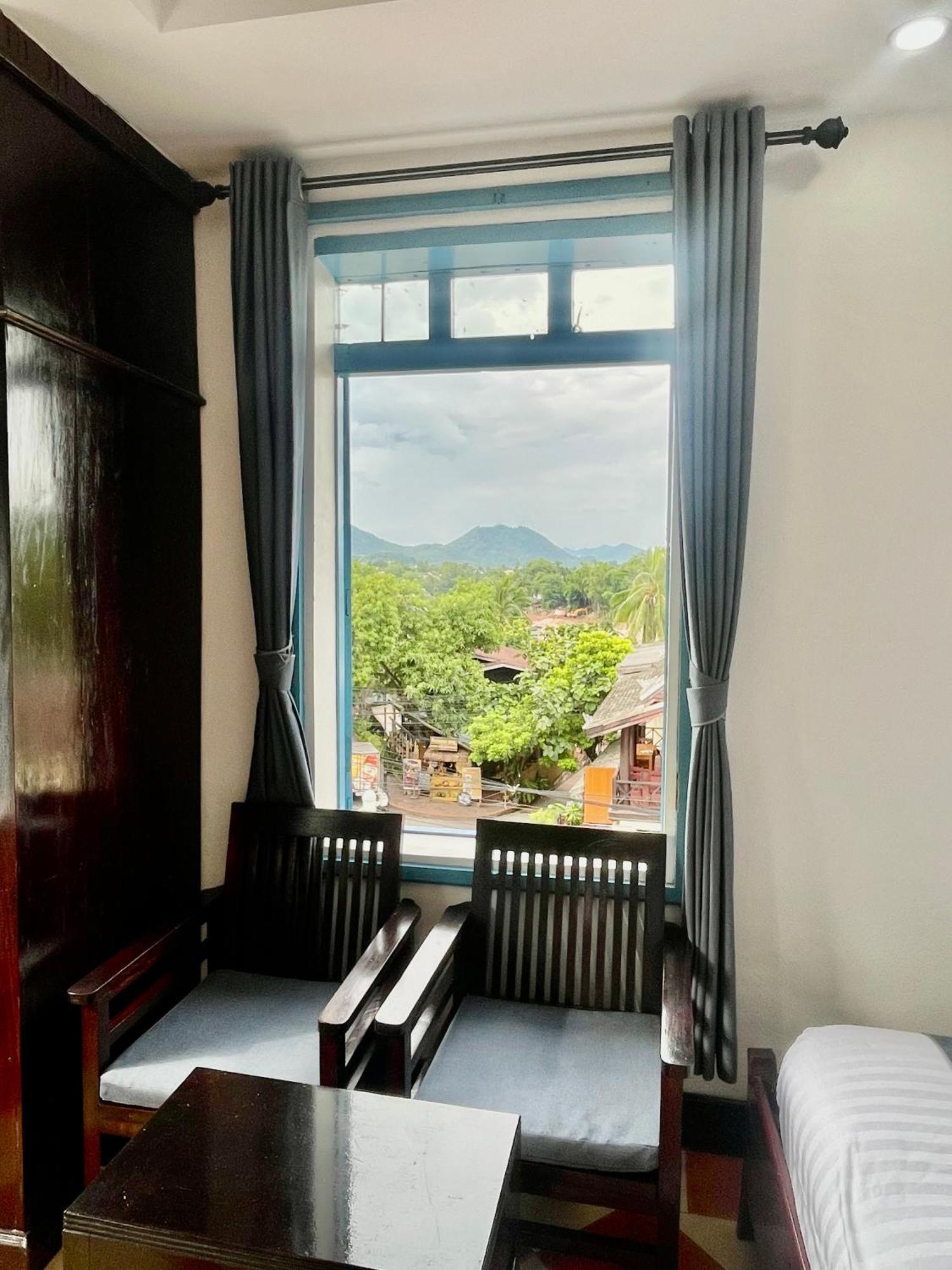 Villa Merry Lao Ban Aphay Luang Prabang Bagian luar foto
