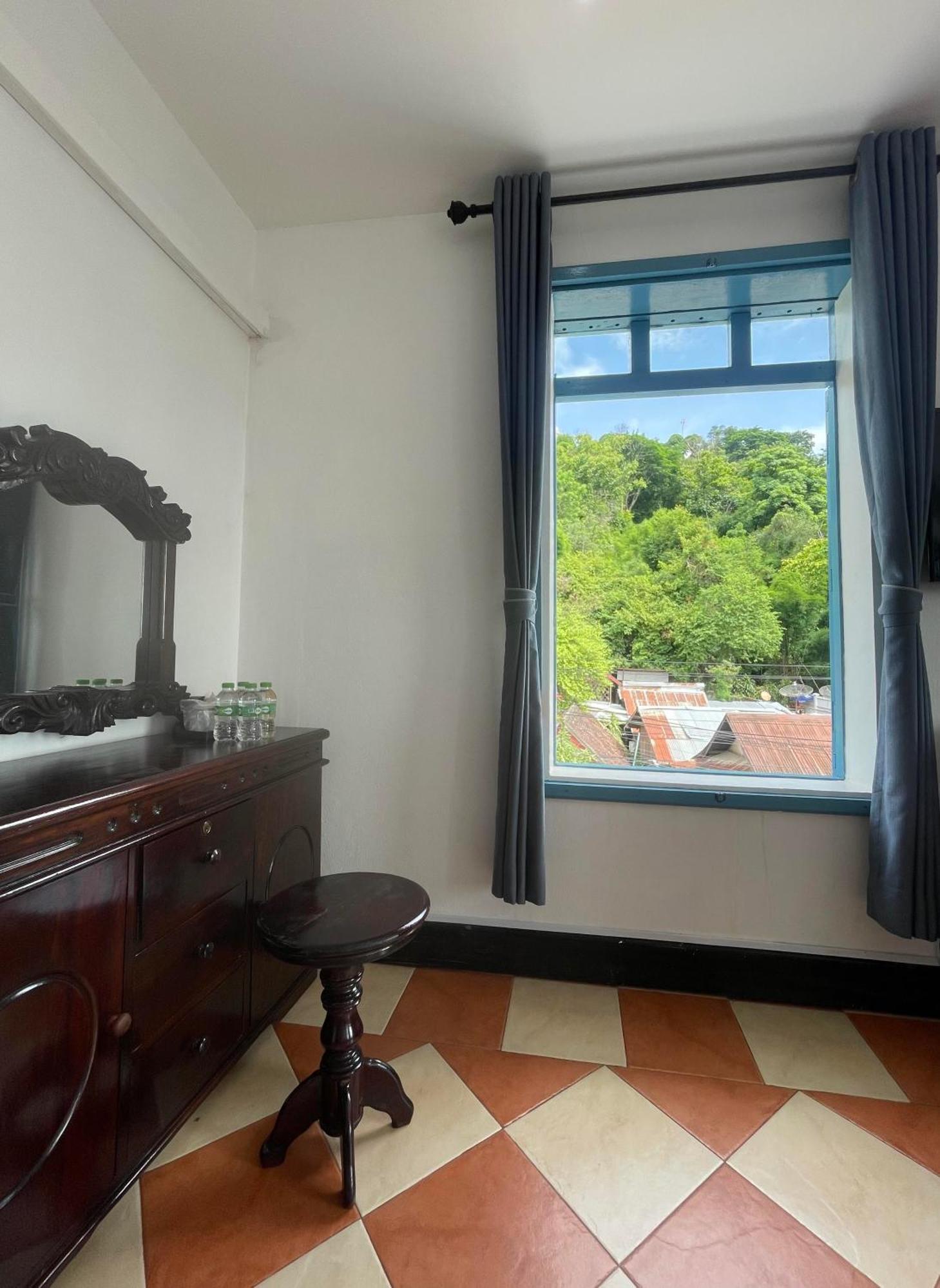 Villa Merry Lao Ban Aphay Luang Prabang Bagian luar foto