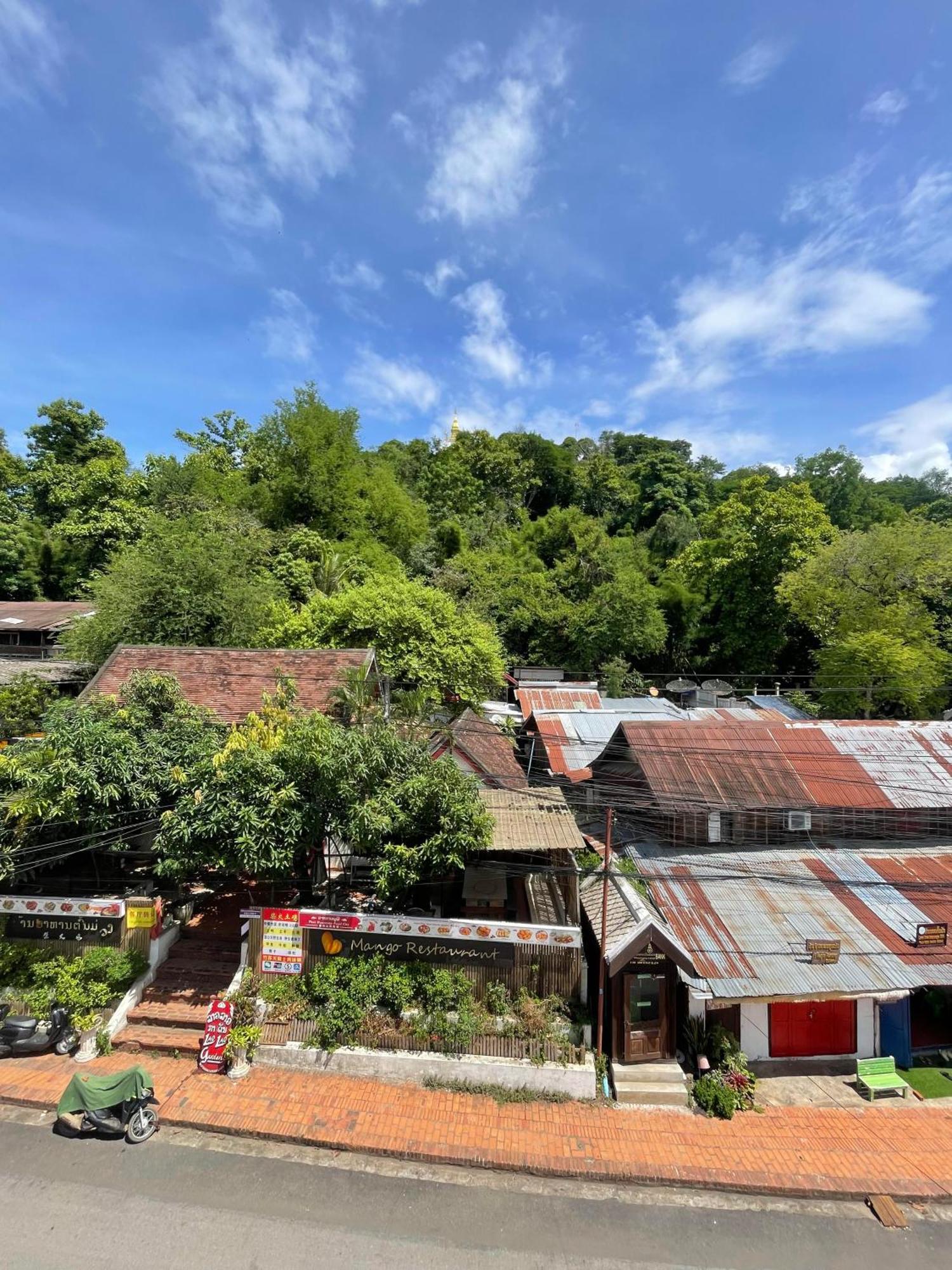Villa Merry Lao Ban Aphay Luang Prabang Bagian luar foto